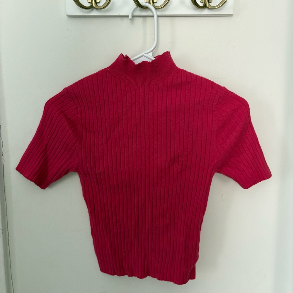 a new day Ribbed Fuchsia Crop Top